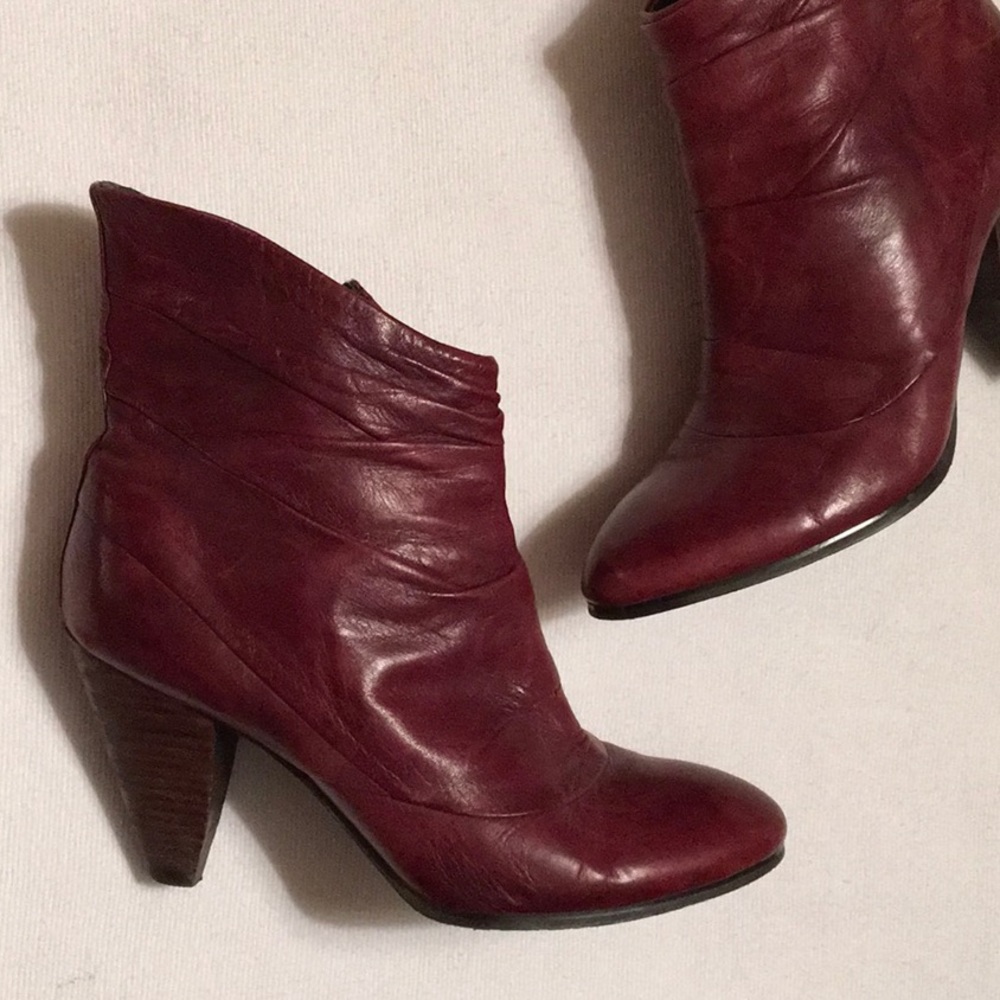 Miss Sixty Burnished Burgundy Ankle Boots sz 7-1/2